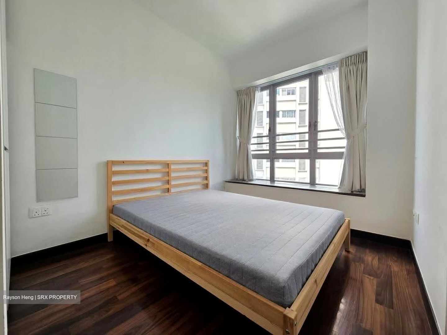 Starlight Suites (D9), Apartment #638692721